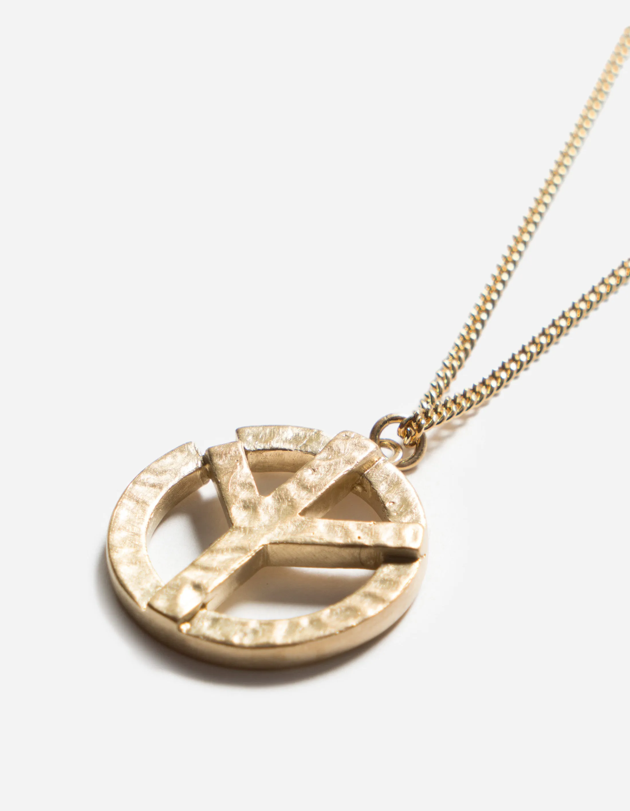 1371 Maharishi CUD Pendant Gold