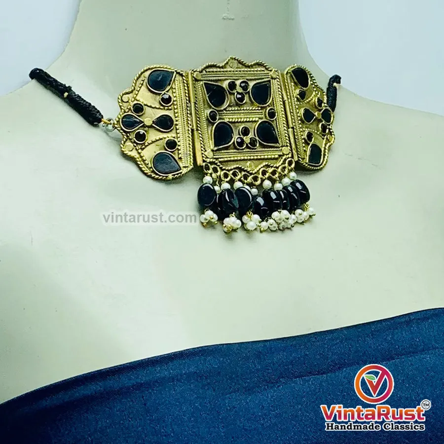 Black Amulet Choker Necklace With Earrings