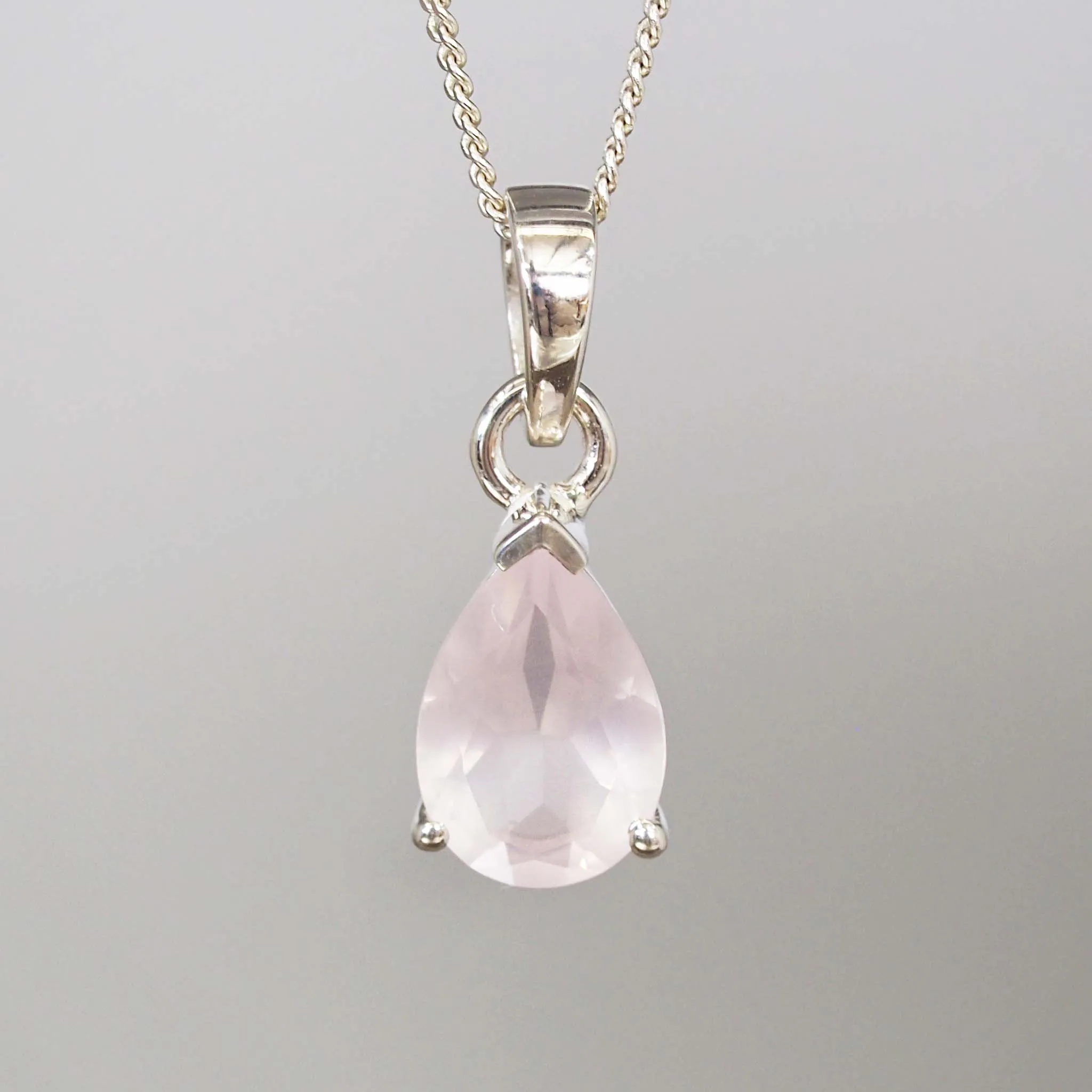 Classic Rose Quartz Necklace