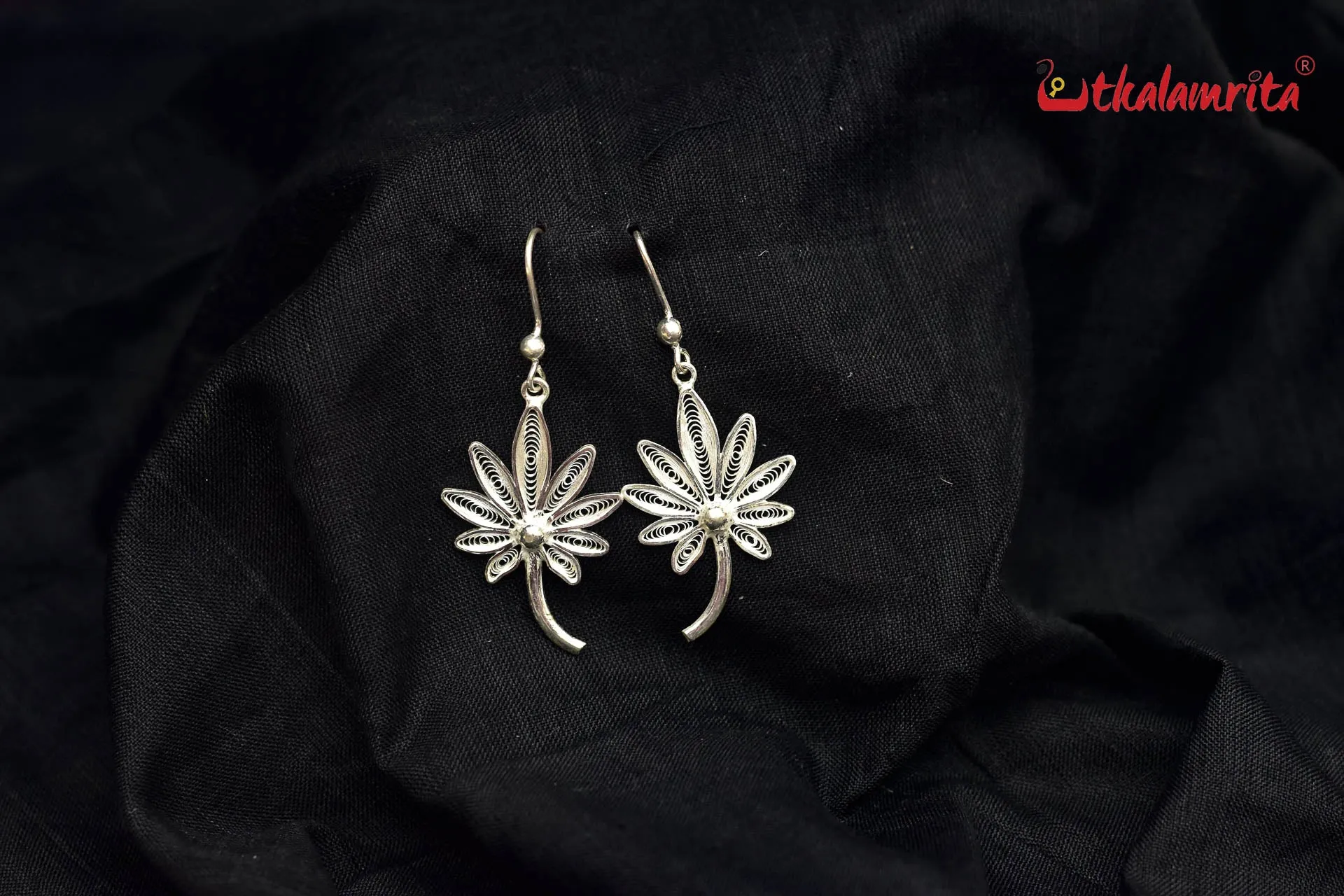 Coconut Tree Silver (Danglers)