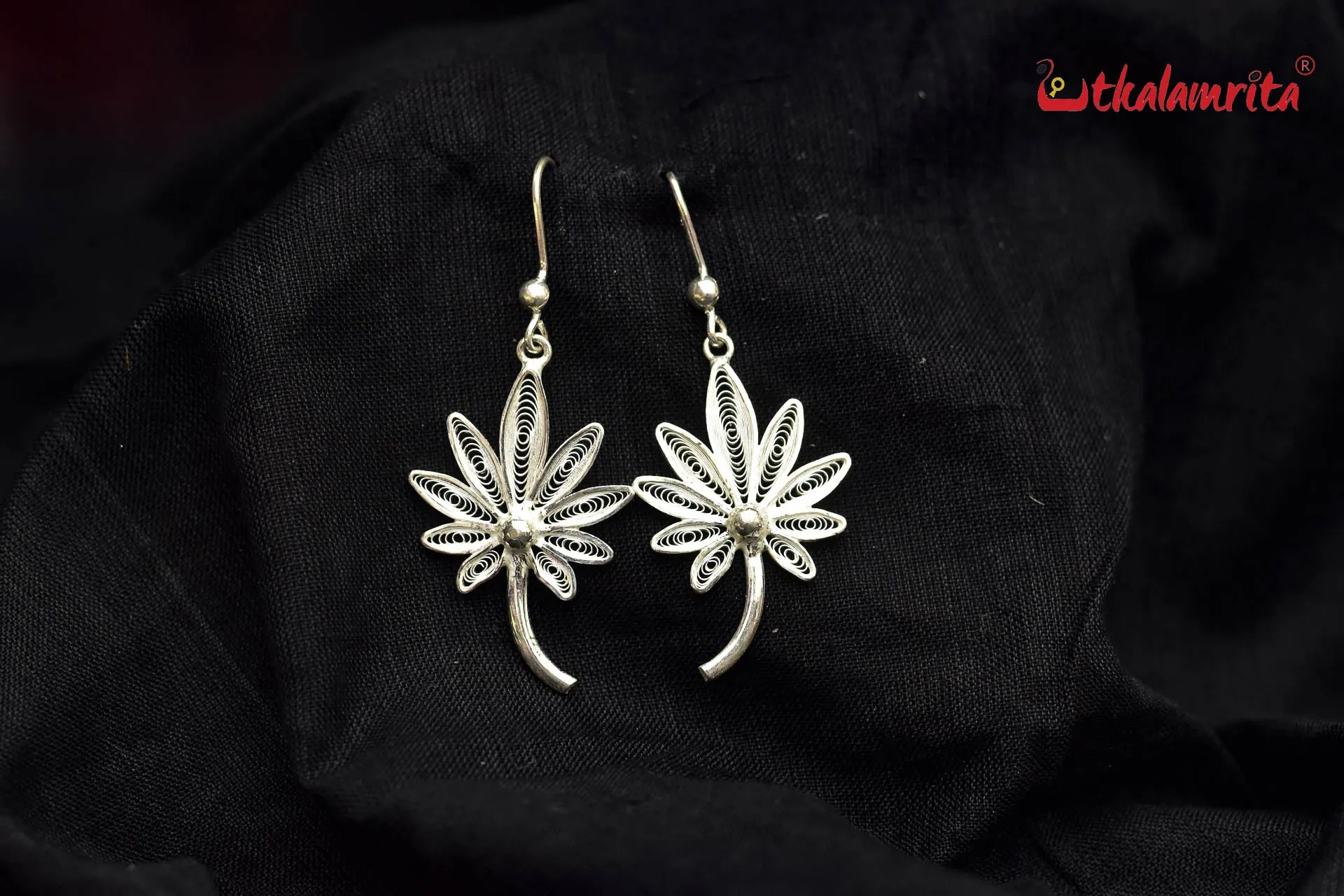 Coconut Tree Silver (Danglers)