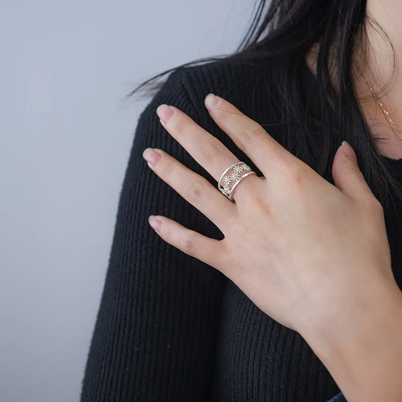 Dainty Daisy Adjustable Ring in Silver and Gold