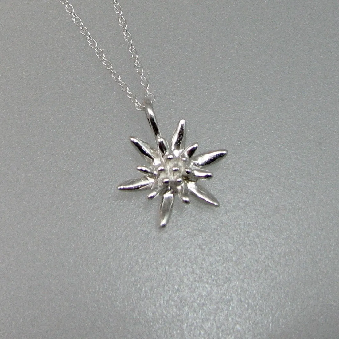 Edelweiss Pendant Small