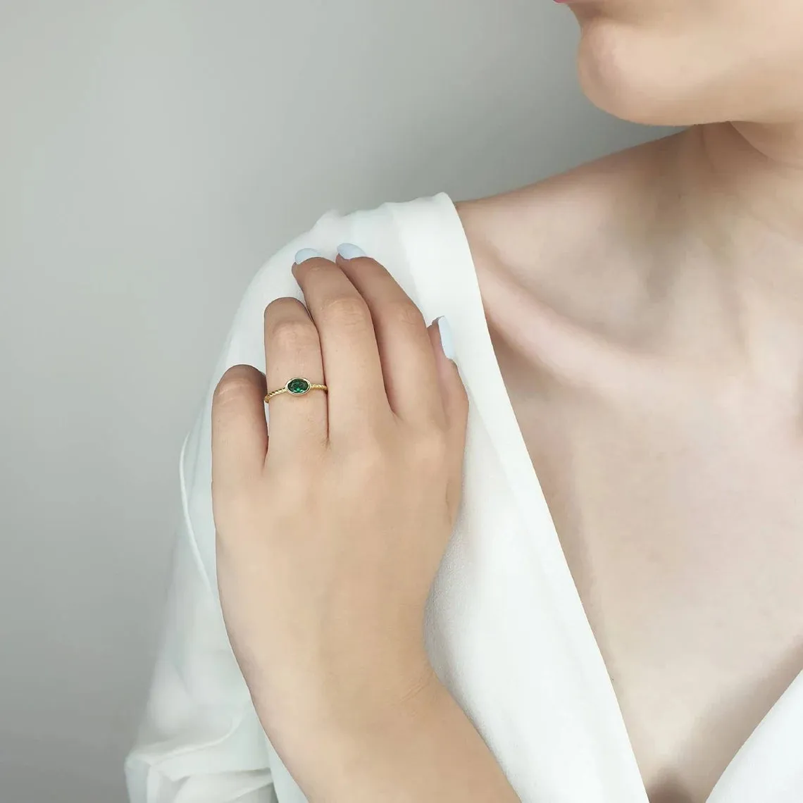 Emerald Ring In Solid Gold