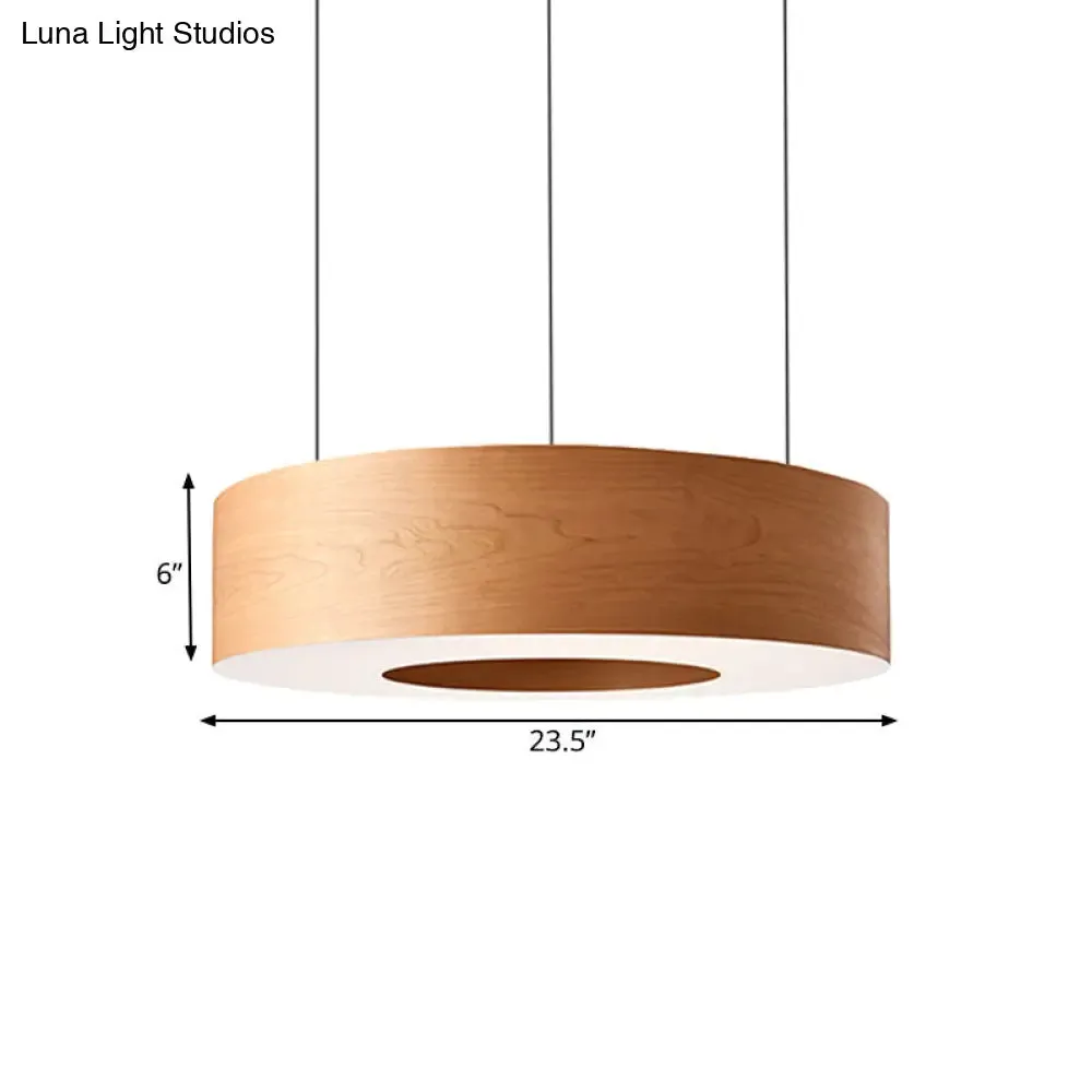 Hollowed Round Wooden LED Pendant Light for Restaurant Ceiling