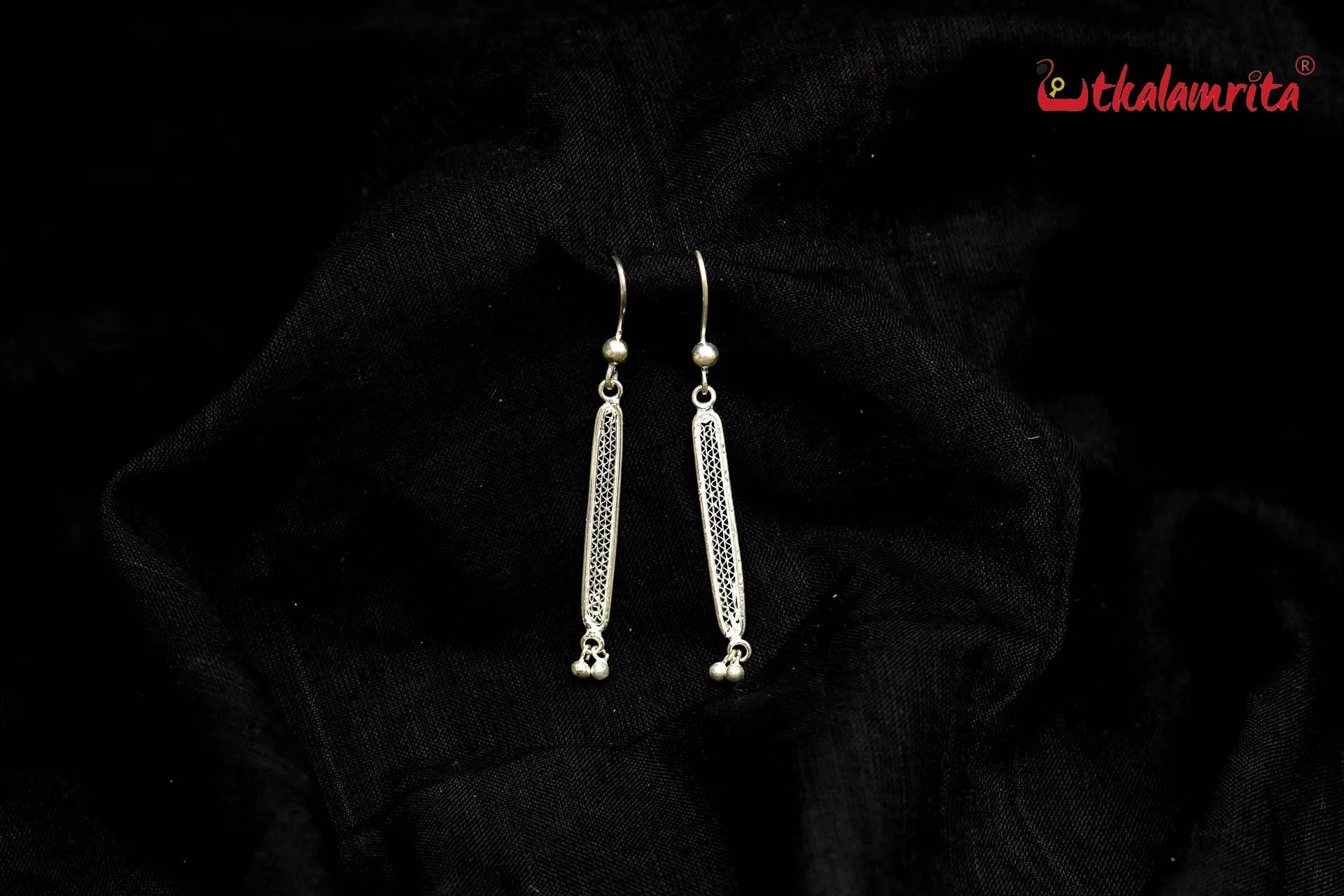 Long Filigree Straight (Danglers)