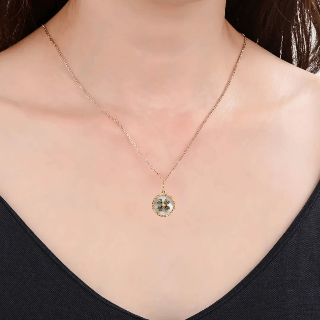 Mother of Pearl Clover Emerald Pendant Necklace