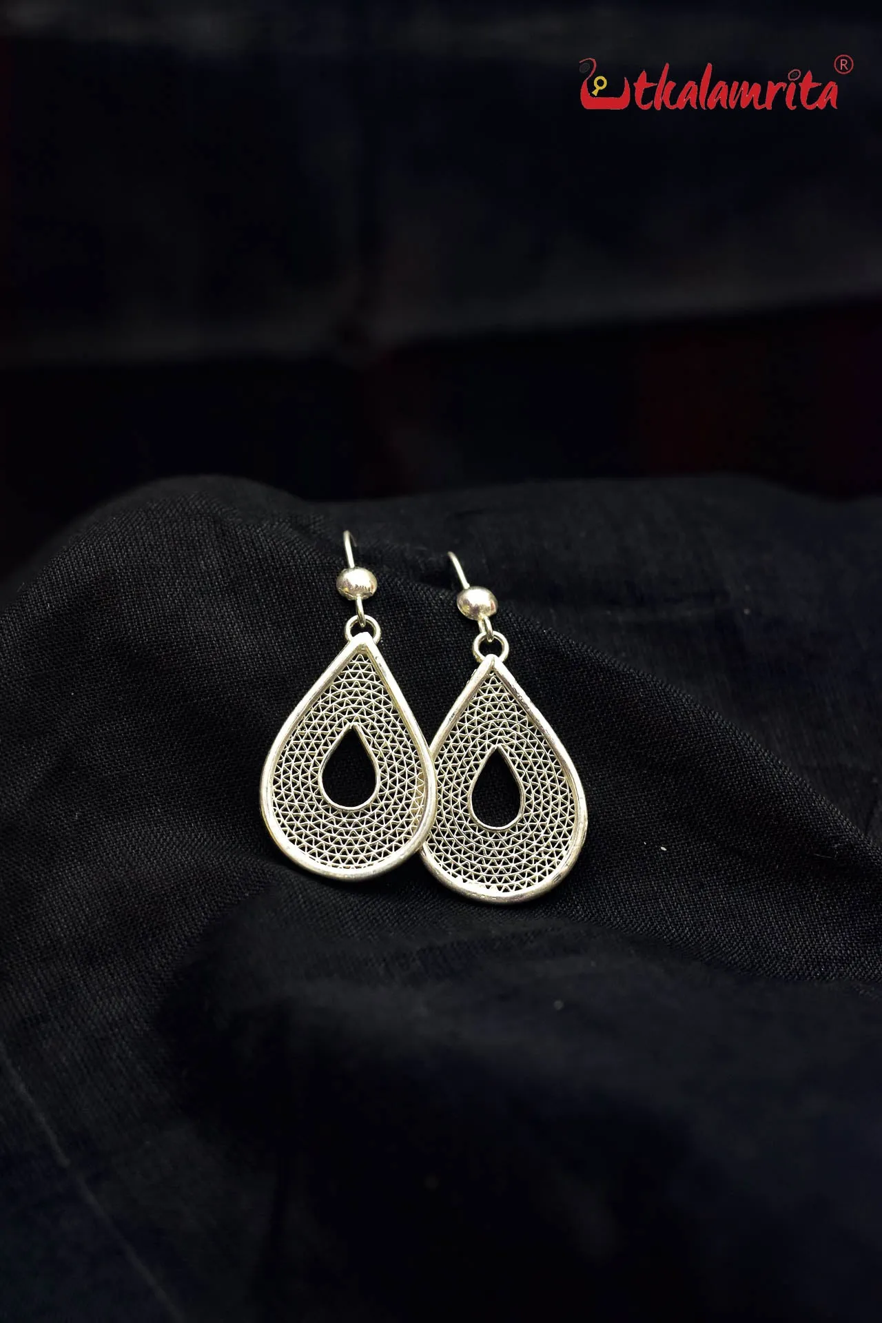 Silver Filigree Teardrops (Danglers)