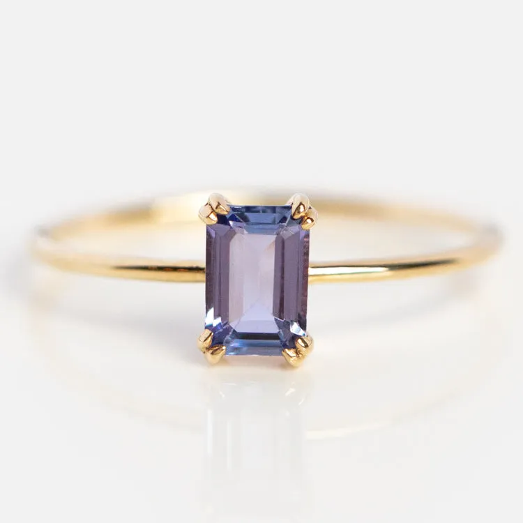 Solid Gold Essential Baguette Birthstone Ring