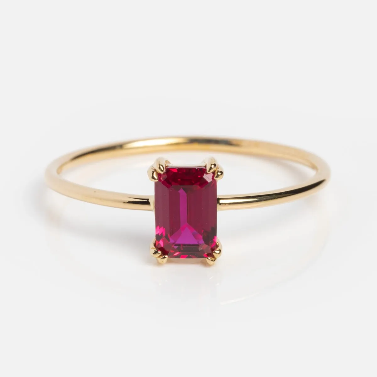 Solid Gold Essential Baguette Birthstone Ring