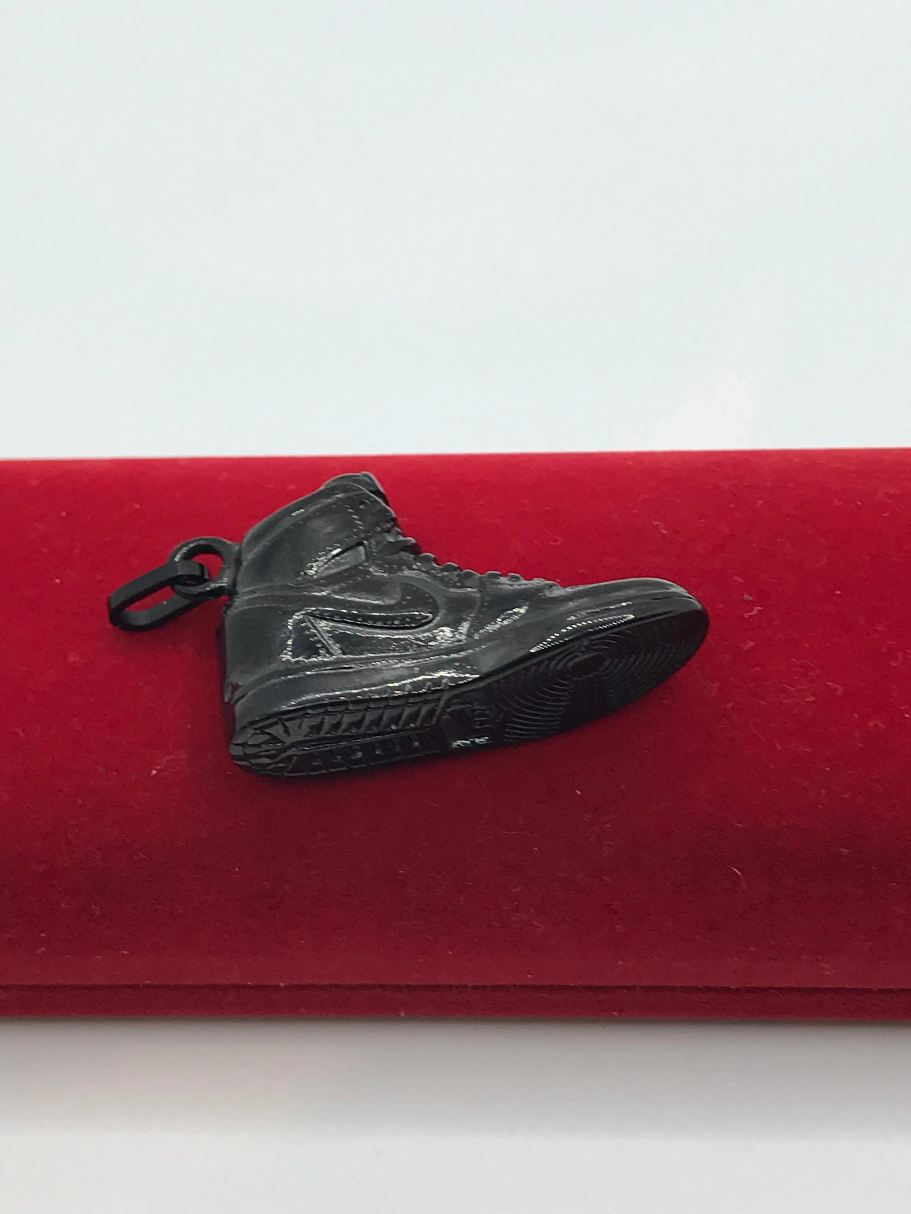 Stainless steel shoe pendant