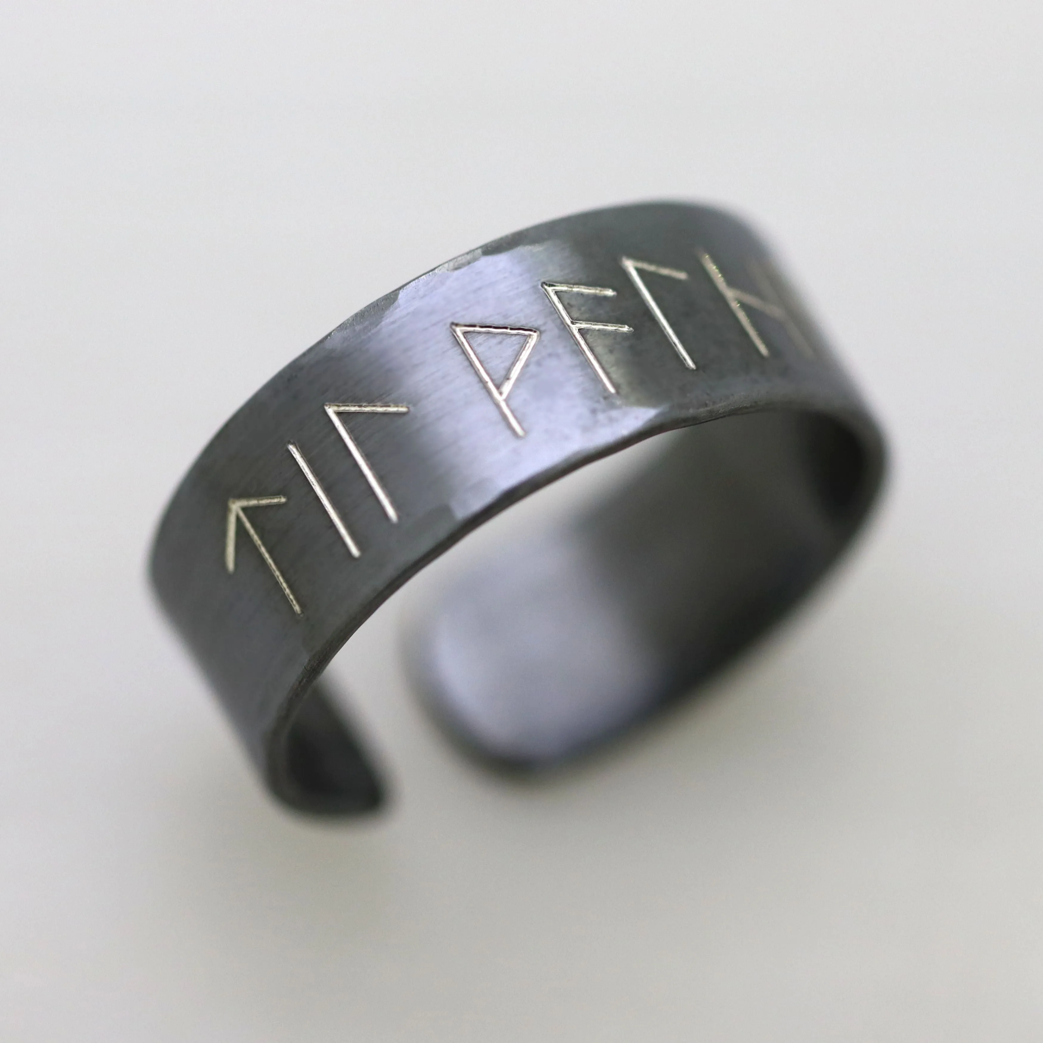 Til Valhalla Ring for Men - Personalized Elder Futhark Runes Band