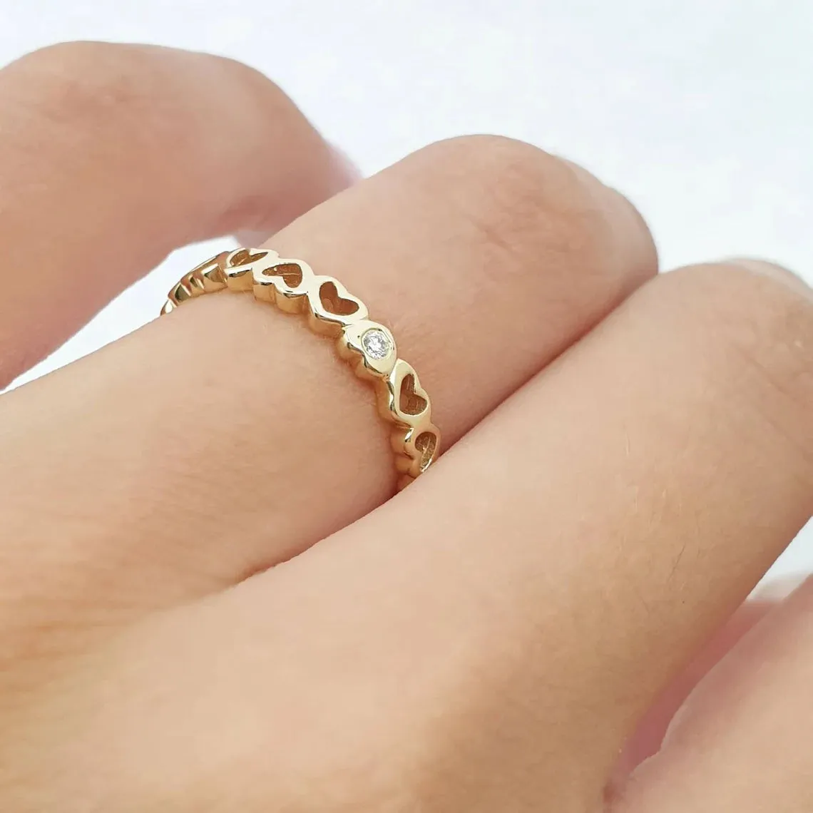 Tiny Hearts Ring With Diamond