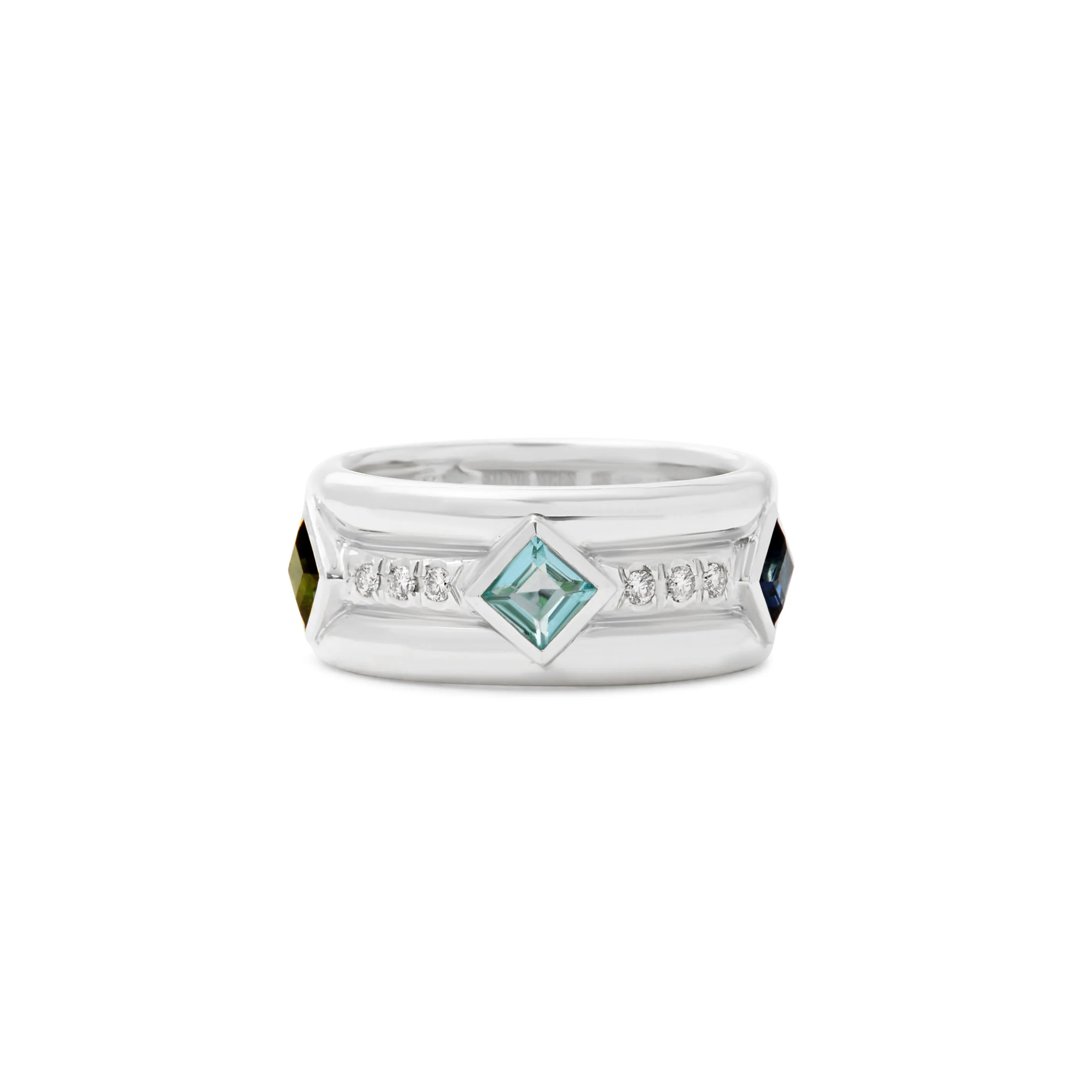 Voyager 18K Eternity Band